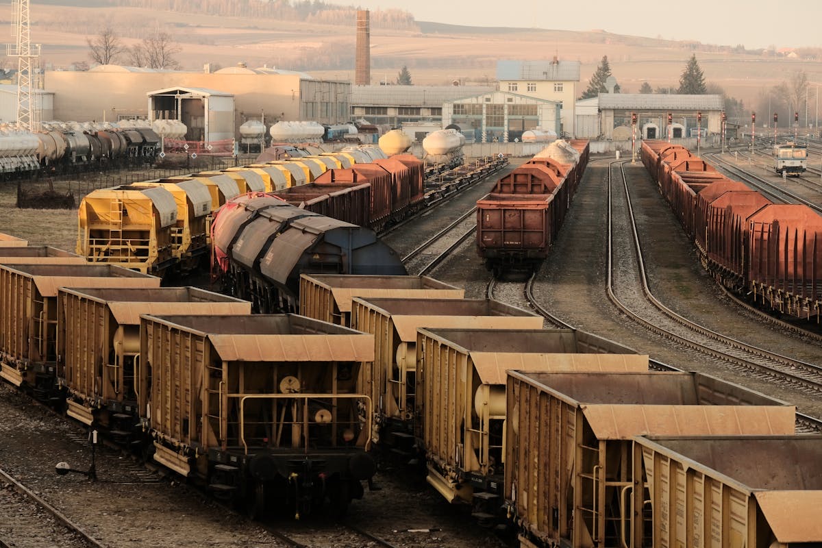 Rail-served logistics at a Midwest food processing facility